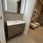 דירה Cucca In *