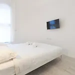 Primo Piano - Rosellini * Milan