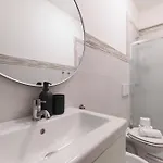 Primo Piano - Rosellini Milan