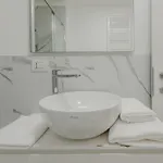 Easytopstay - Elegant Nest In