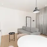 Apartment Guesthost - Bright M1 Pasteur *