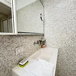 Apartment Sant'agostino Large & Elegant Apartment,