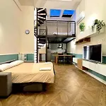 Apartamento Loft The Palm - Metro M2, Spazioso & Parcheggio *