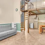 Loft The Palm - Metro M2, Spazioso & Parcheggio Apartamento *