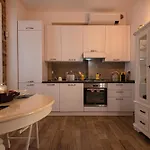 Magic Rent - Catullo *