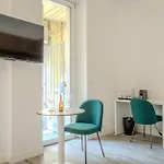 Italianflat - Vandom 1 Duomo Foresteria Lombarda Milan