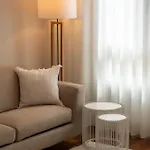 Manzoni 44 *