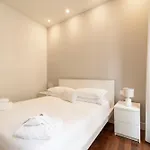 Apartman Manzoni 44