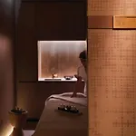 Four Seasons Отель