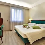 Astoria Sure Collection By Western 3*