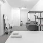 12 -near Train Station -15 Min Rho Fiera-duomo-malpensa Milano