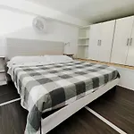 Fantastic Flat Famagosta Area, Forum, Parking, Netflix *
