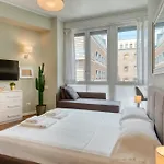 Duomo B - The Apartment