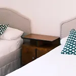 Comecasa 3 Bedrooms Near Bocconi * Milão