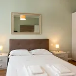 Duomo B - The Apartment