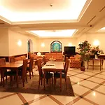 Mokinba Montebianco 4* Milano
