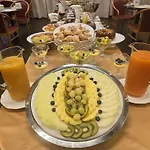 Hotel Mokinba Sant'ambroeus 3*