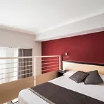 Ibis Styles Centro 3*