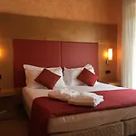 호텔 Welcome 3*