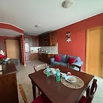 Holiday home Skyline15-elegant Panoramic Apartment-metro M1- Only 20 Minutes From Cathedral *