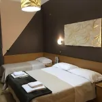 Bogart Hotel 2*