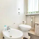 Lovely Flat Close To Center In Porta Romana *