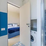 Penthouse With Terraces, Jacuzzi & Garage Appartamento *