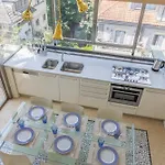 Penthouse With Terraces, Jacuzzi & Garage Appartamento