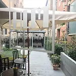 Lombardia מלון