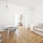 Brera In San Fermo Apartment *