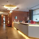 Ramada Plaza By Wyndham Hotell 4*
