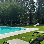 Hotell Ramada Plaza By Wyndham 4*