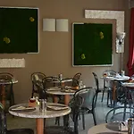 太阳花酒店