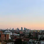 Hilton Garden North 4*