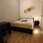 ゲスト ハウス ピレリ 3* ミラノ