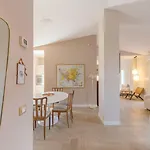 Διαμέρισμα Retreats