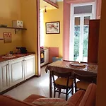 Διαμέρισμα Flores Home, Boho Chic Style & Urban Comfort Navigli, Bocconi, Centro *