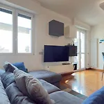 Homeby, Casa Laura