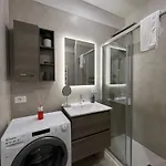 Apartment Regina24 Luxury - Elegante A Porta Venezia, 5 Min Dalla Metro