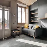 Nyc-style Industrial On Navigli Milano
