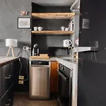 Nyc-style Industrial On Navigli Appartamento