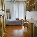 Апартаменты Attico Lux - Penthouse Near The Metro With Garage Милан