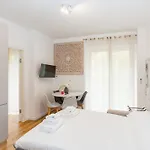 Apartment Regina24 Luxury - Elegante A Porta Venezia, 5 Min Dalla Metro