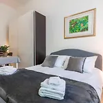Apartment Deluxe Studio, Wi-fi, Self Check-in, Air Condition