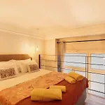 Dezza Loft شقة