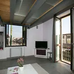 Versoverde Alzaia Naviglio Grande Hotel 4*