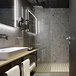Otel Versoverde Alzaia Naviglio Grande
