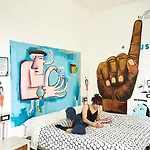 Hostel Madama & Bistrot Milánó