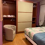 Holiday home Skyline15-elegant Panoramic Apartment-metro M1- Only 20 Minutes From Cathedral *