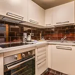 Apartment Sant Ambrogio-centre Of The Town-castle 1min-duomo4 Min